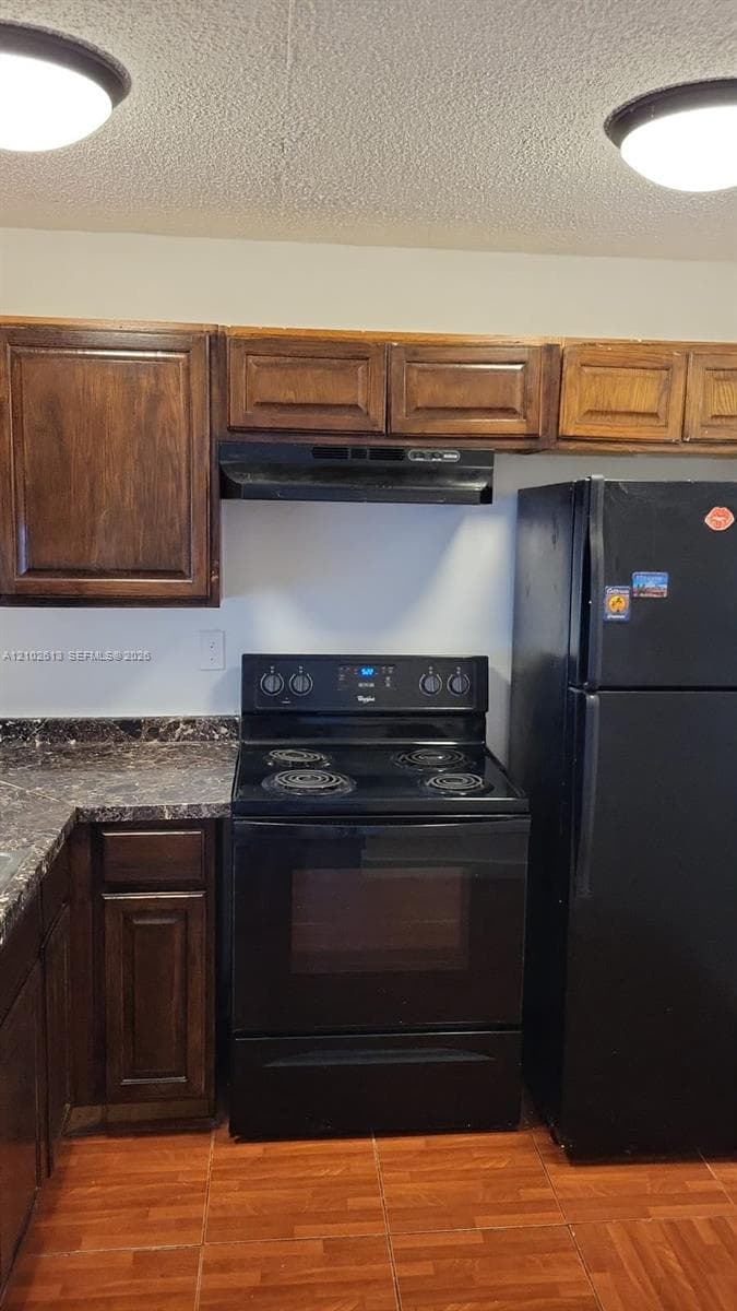 492 NW 165th St Rd # 512, Miami FL 33169