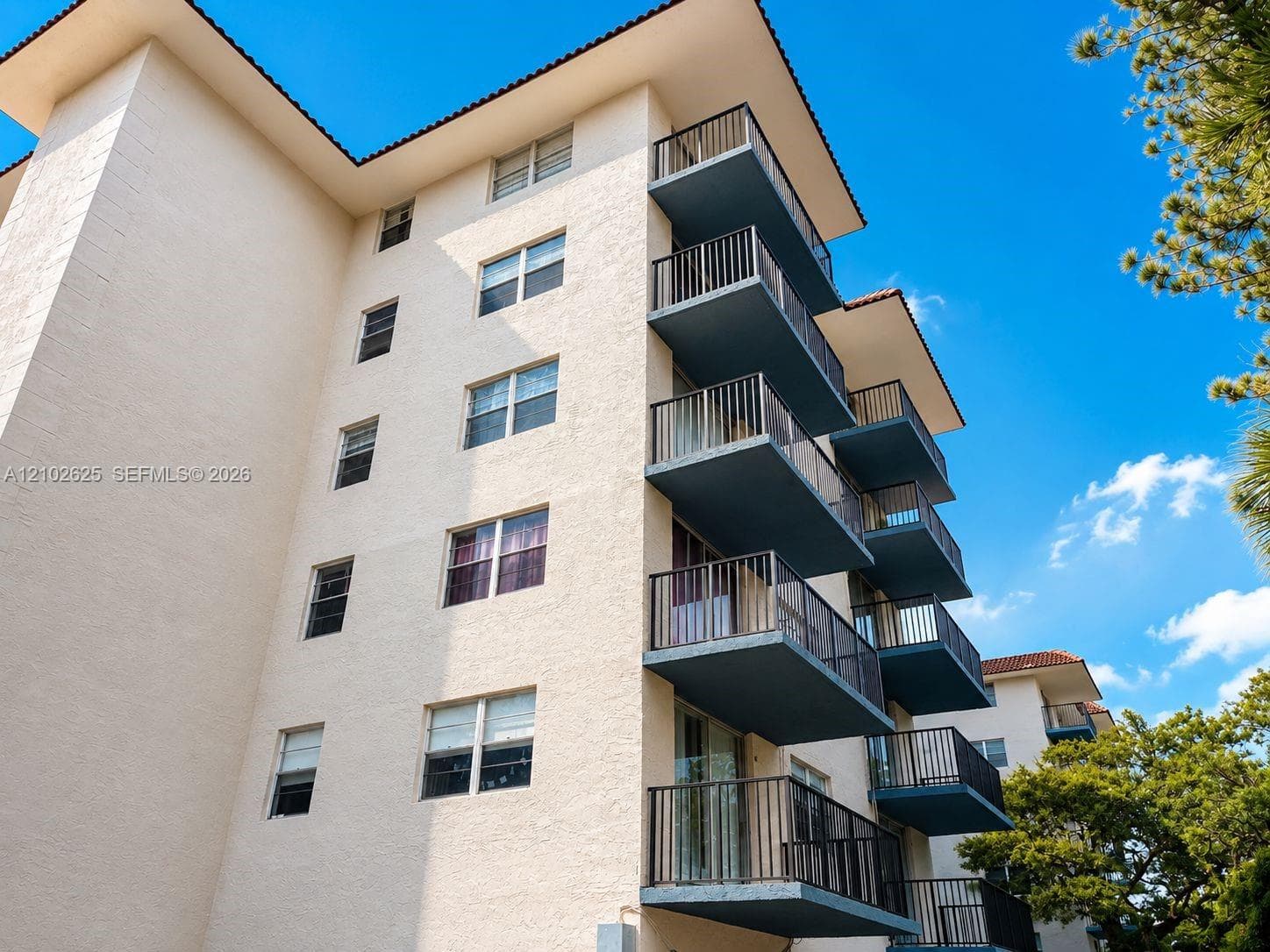 12590 NE 16th Ave # 303, North Miami FL 33161