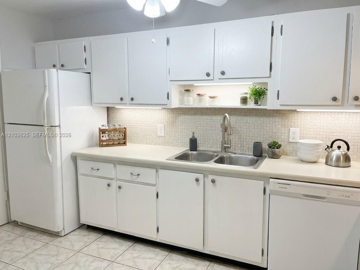 12590 NE 16th Ave # 303, North Miami FL 33161