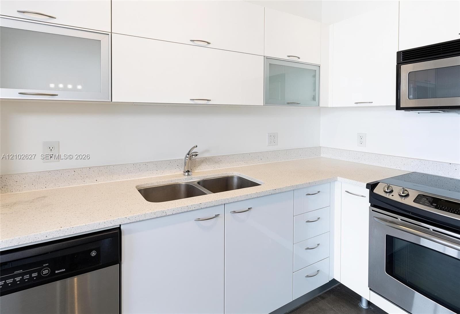 133 NE 2nd Ave # 2109, Miami FL 33132
