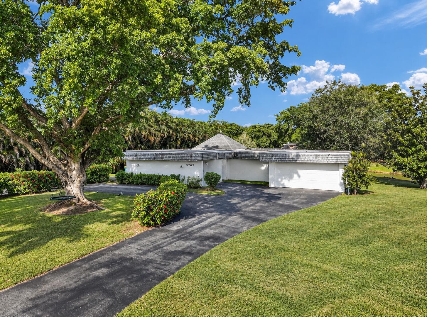 5707 WHITE HICKORY Circle, Tamarac FL 33319
