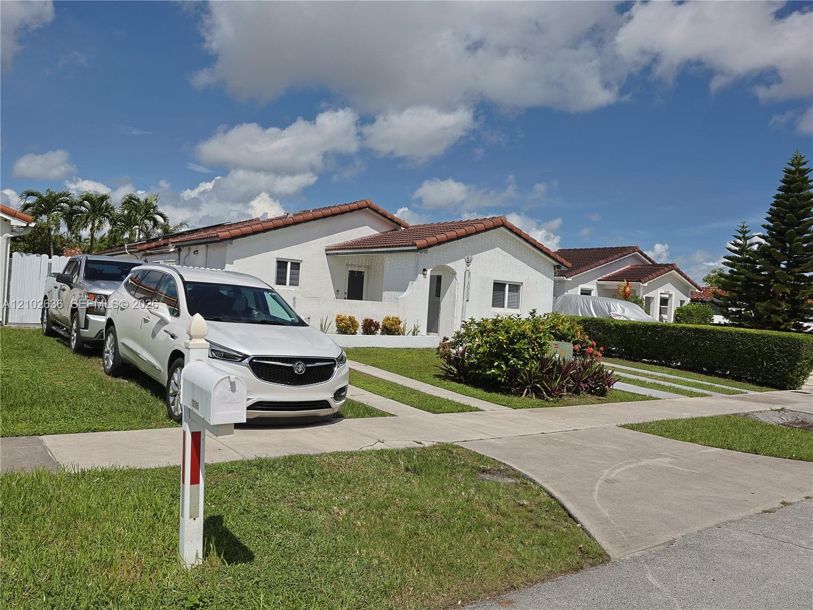 13555 SW 38th Ln, Miami FL 33175