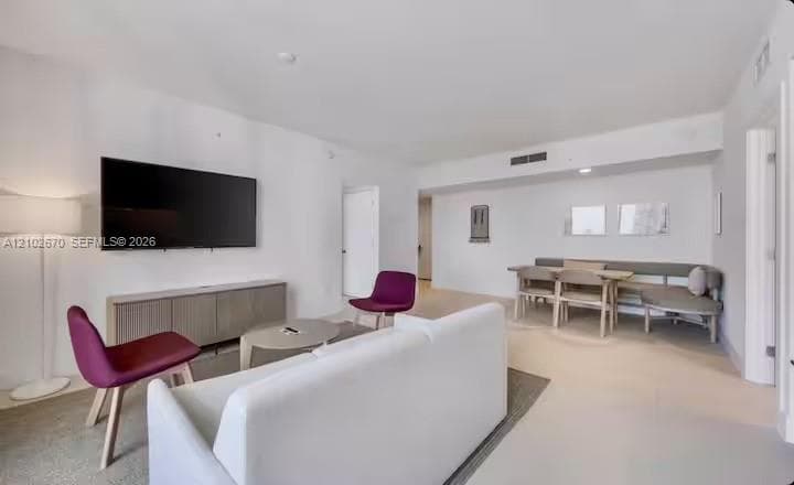 159 NE 6th St # 3202, Miami FL 33132