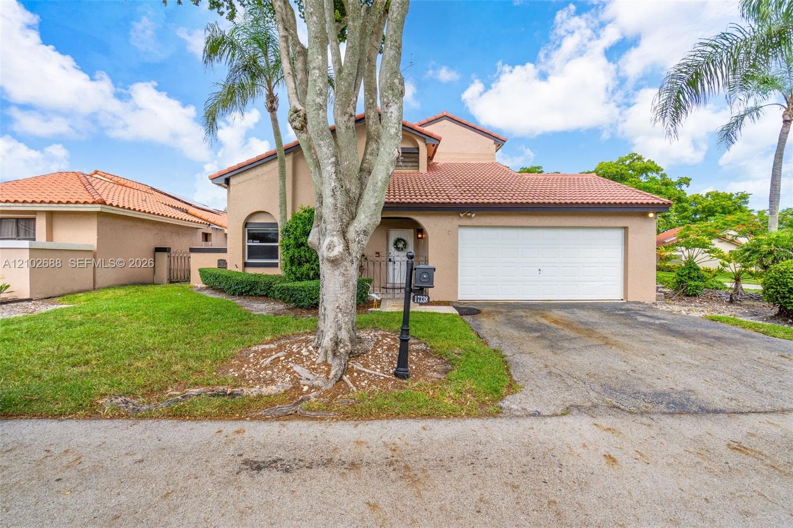 17338 NW 61st Pl, Hialeah FL 33015