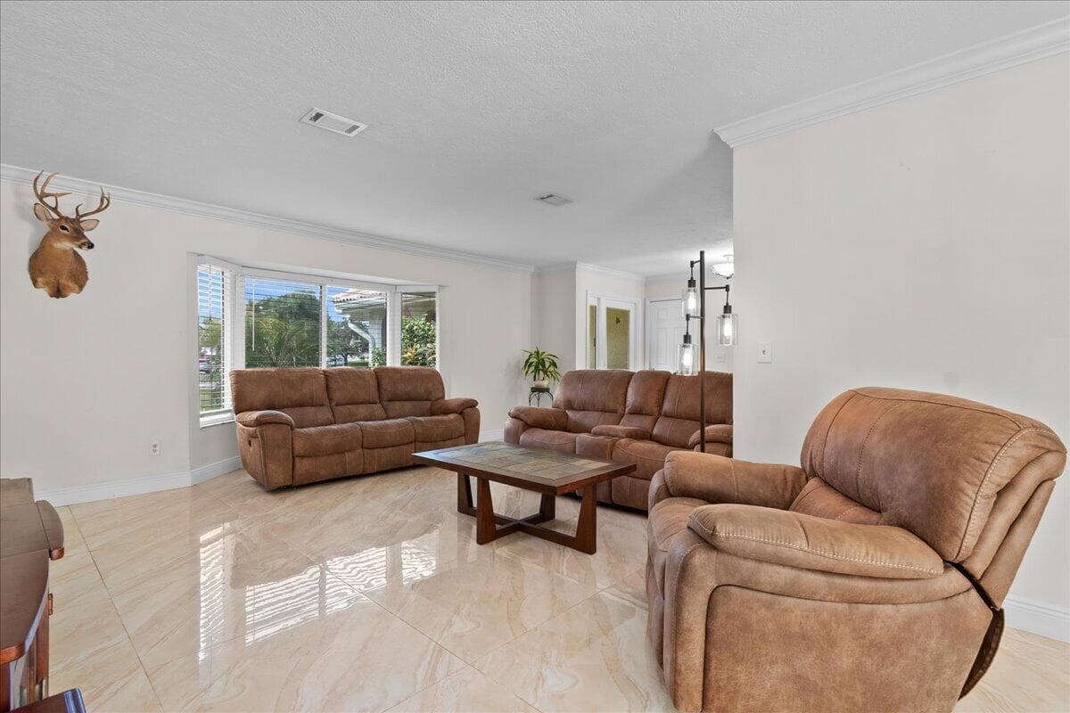 1802 SE Hanby Avenue, Port St. Lucie FL 34952
