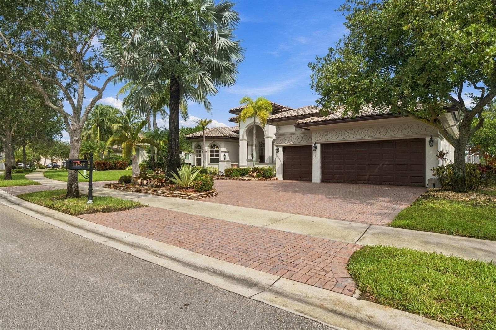 11747 NW 69TH Place, Parkland FL 33076