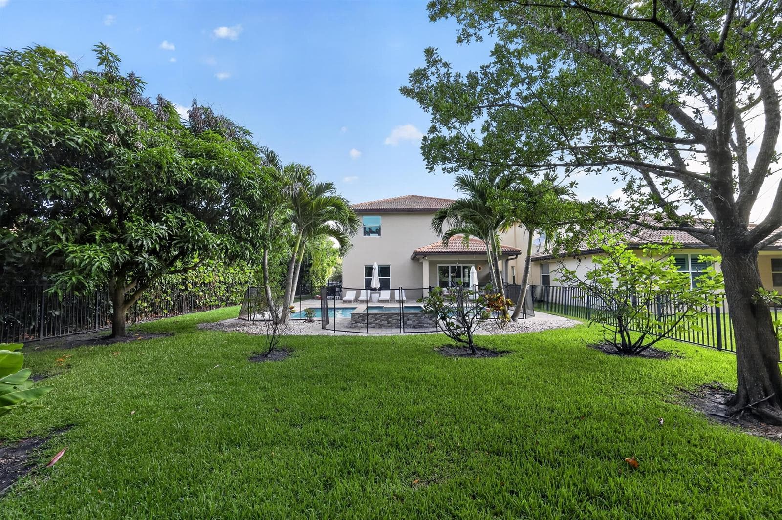 7050 LIMESTONE CAY Road, FL 33458