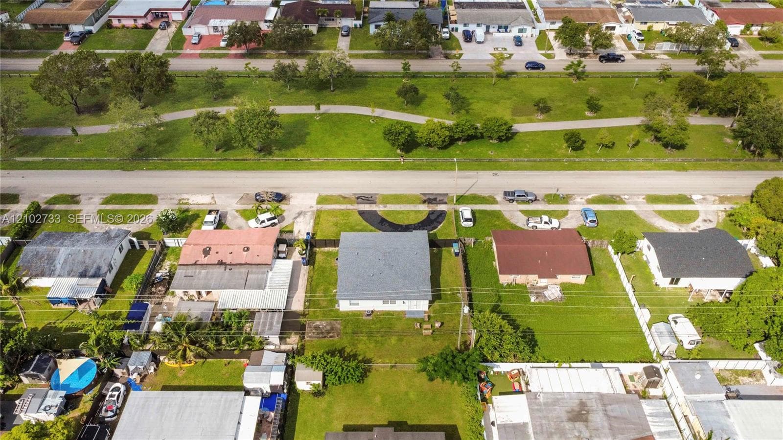 19411 SW 117th Ave, Miami FL 33177