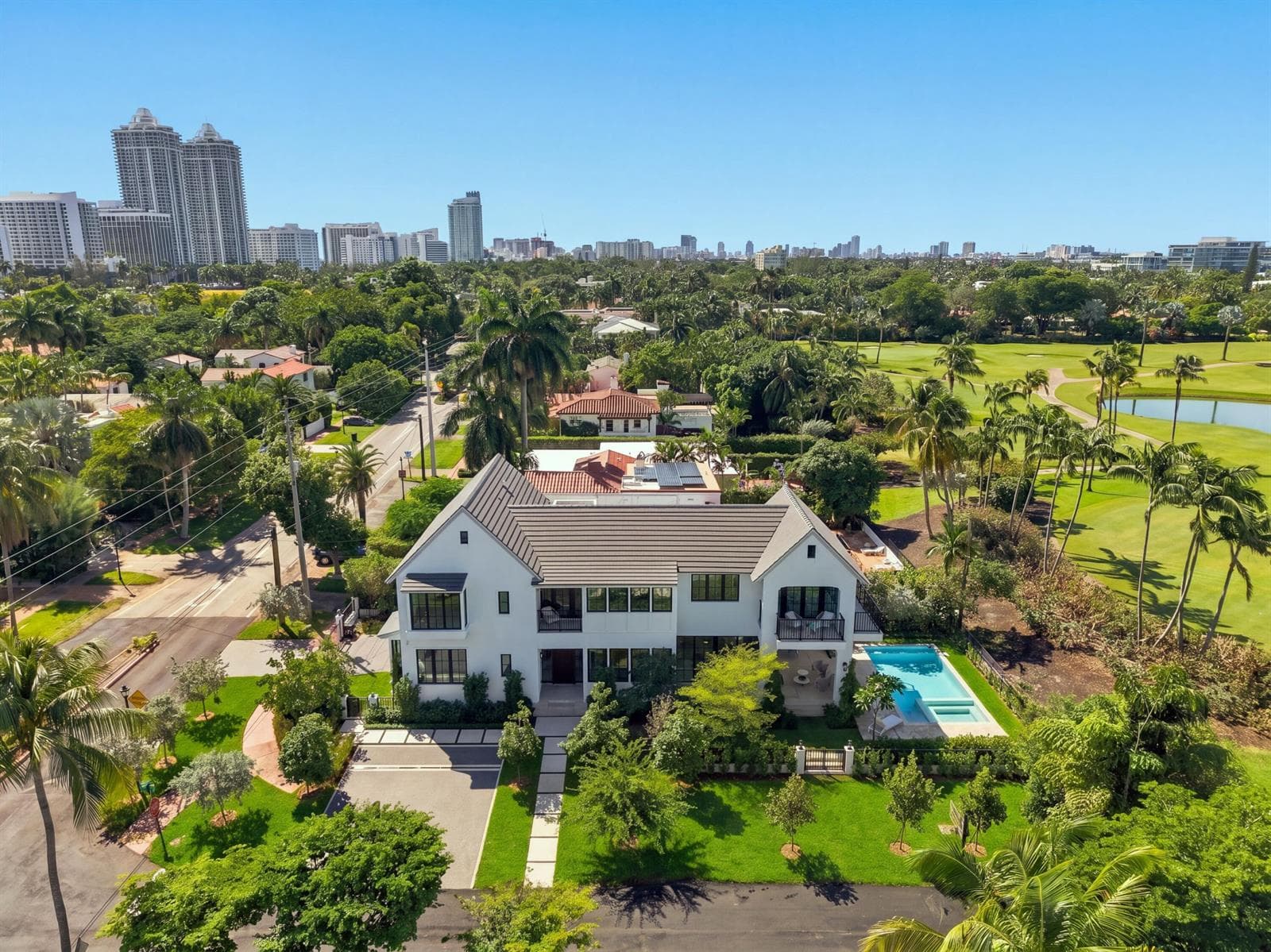 5262 LA GORCE Drive, Miami Beach FL 33140