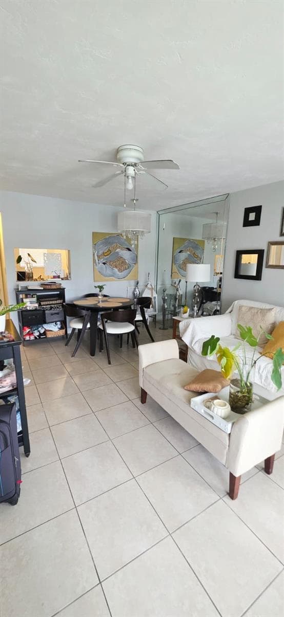 2800 NE 203rd St # 8, Aventura FL 33180