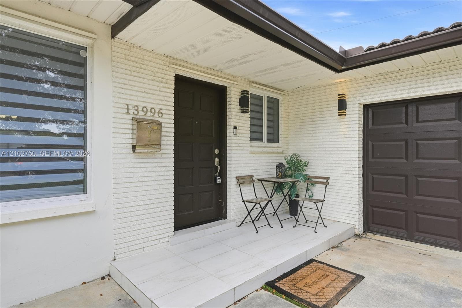 13996 Lake Lure Ct, Miami Lakes FL 33014