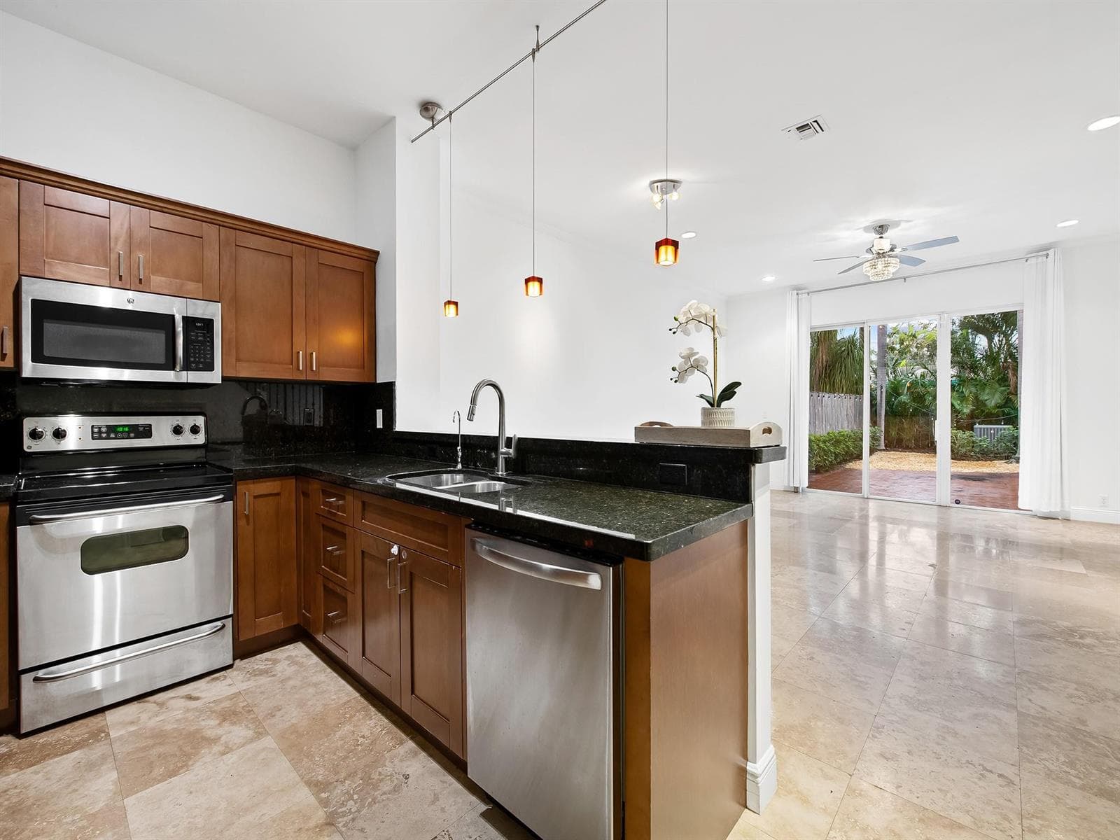 1226 NE 14th Avenue, Fort Lauderdale FL 33304