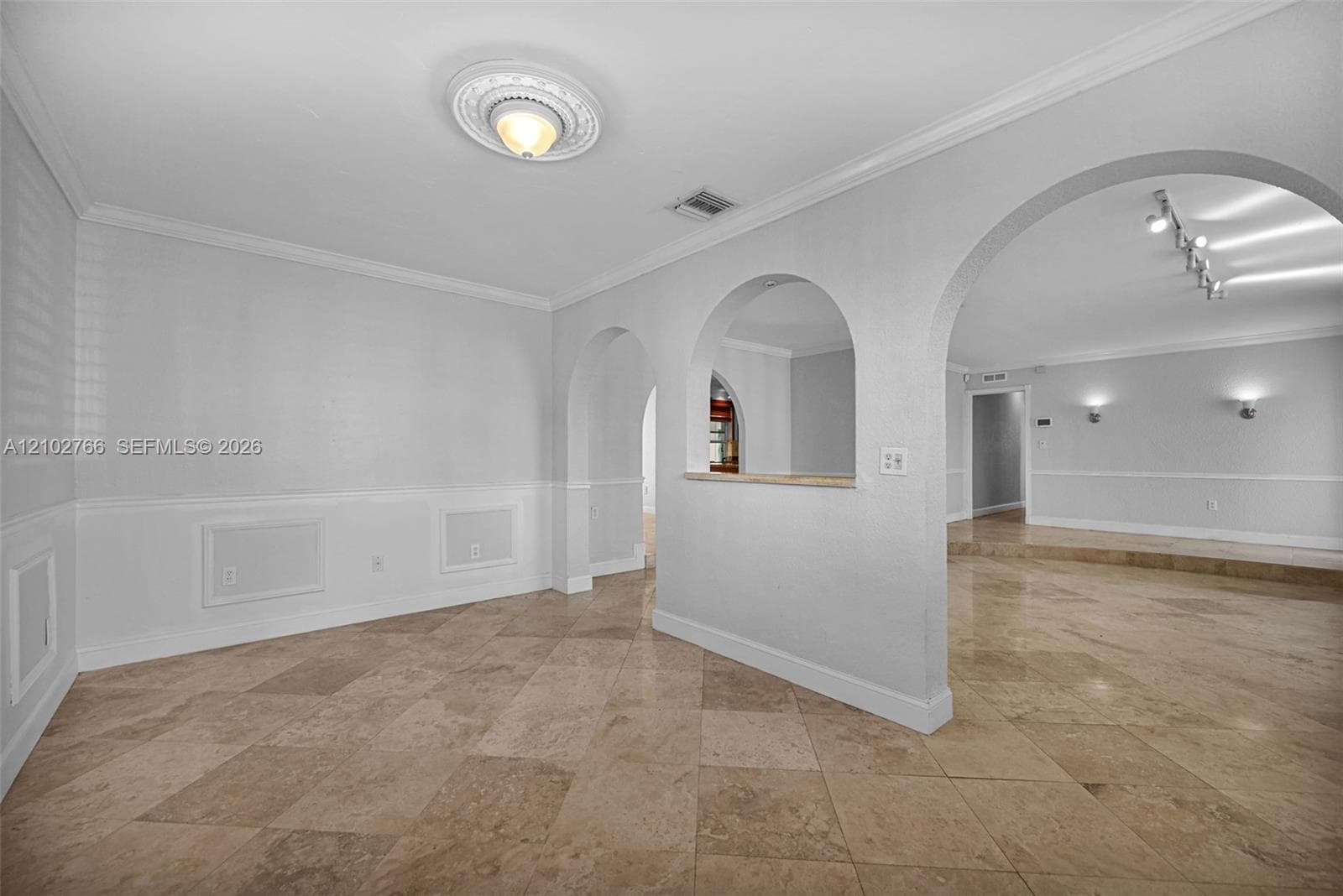 5845 SW 94th Pl, Miami FL 33173