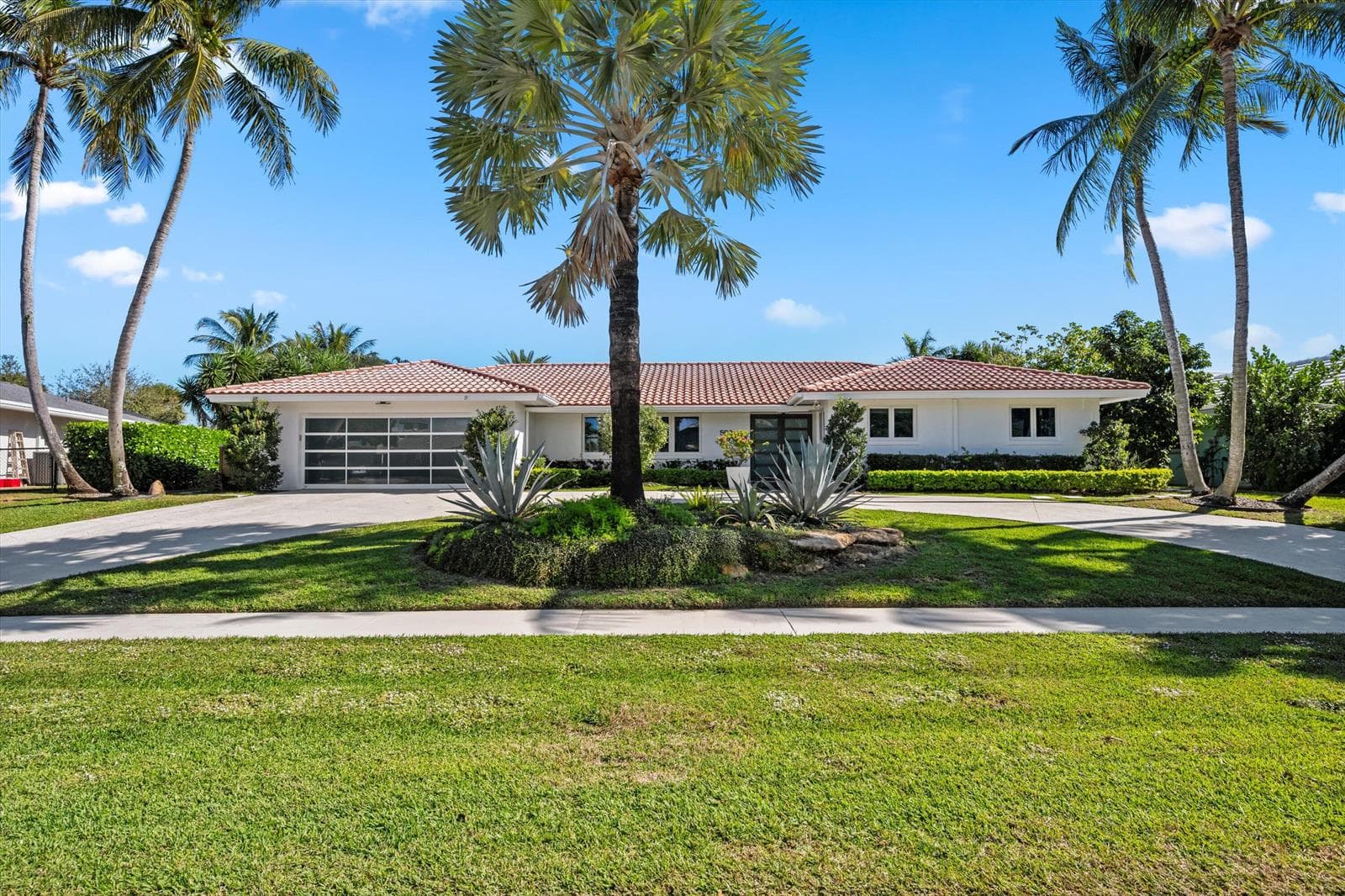 509 Greenway Drive, North Palm Beach FL 33408