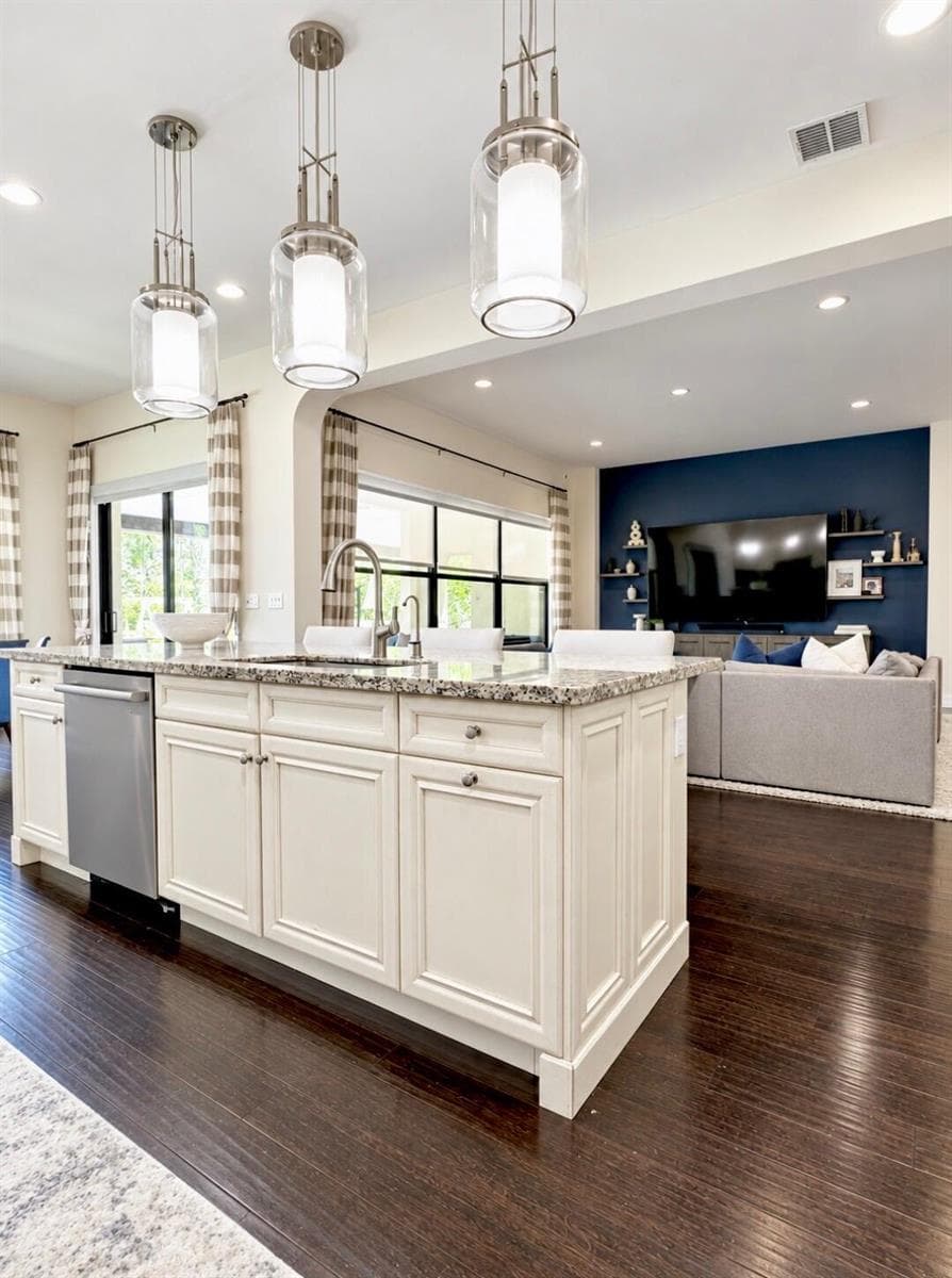8177 SE Red Root Way, Jupiter FL 33458