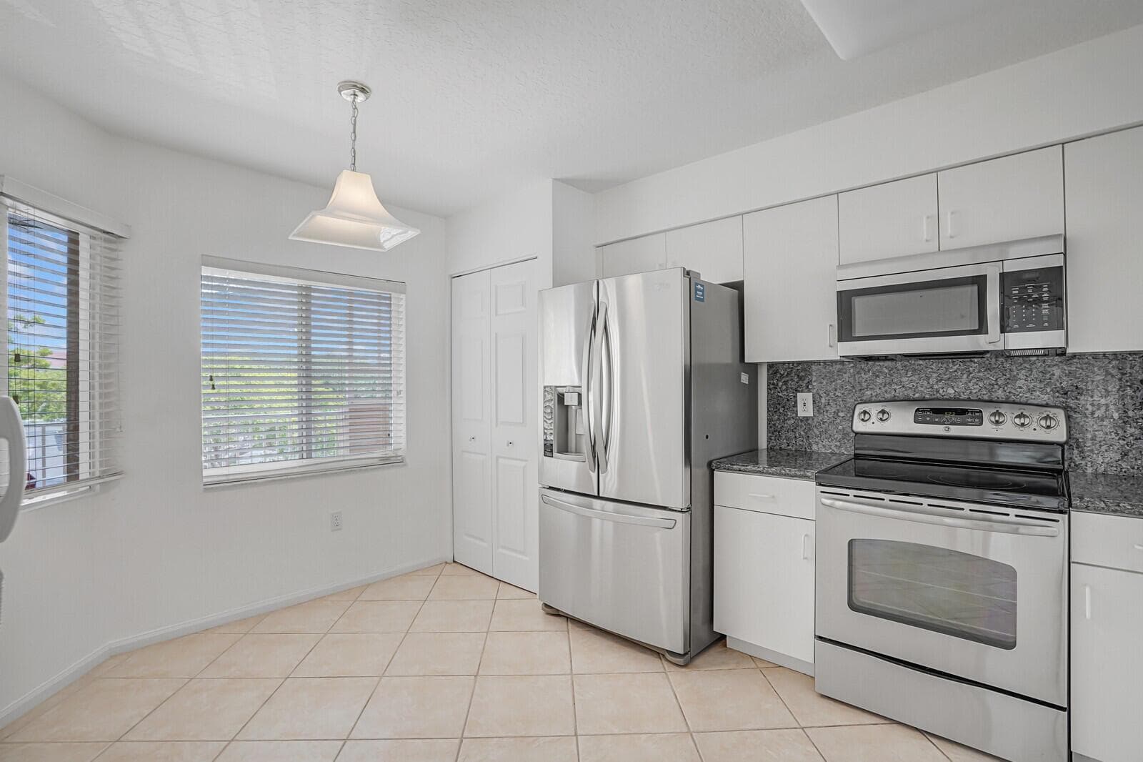 5874 CRYSTAL SHORES Drive # 308, Boynton Beach FL 33437