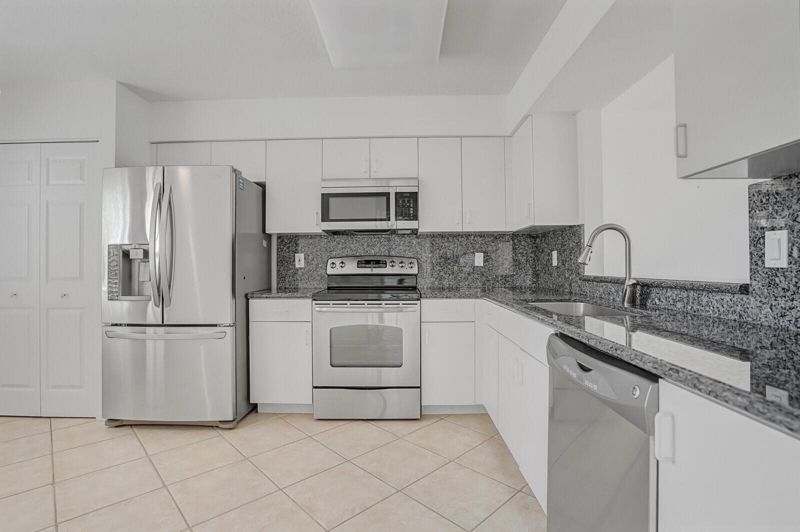 5874 CRYSTAL SHORES Drive # 308, Boynton Beach FL 33437