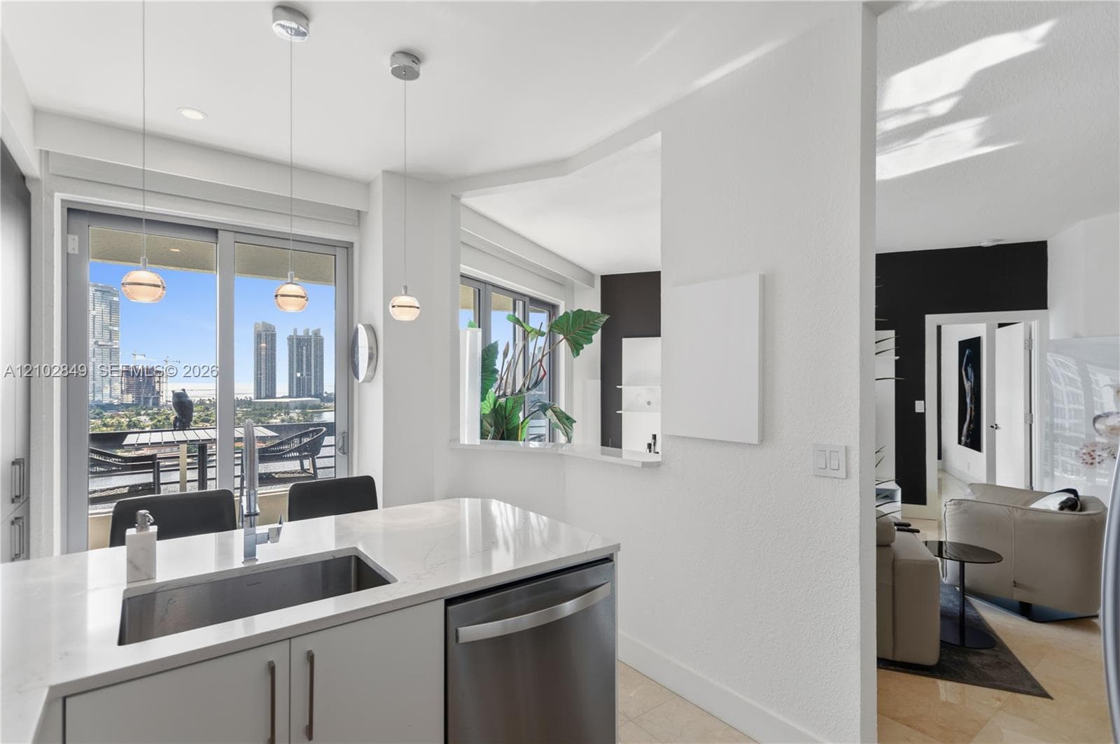 3600 Mystic Pointe Dr # 16, Aventura FL 33180