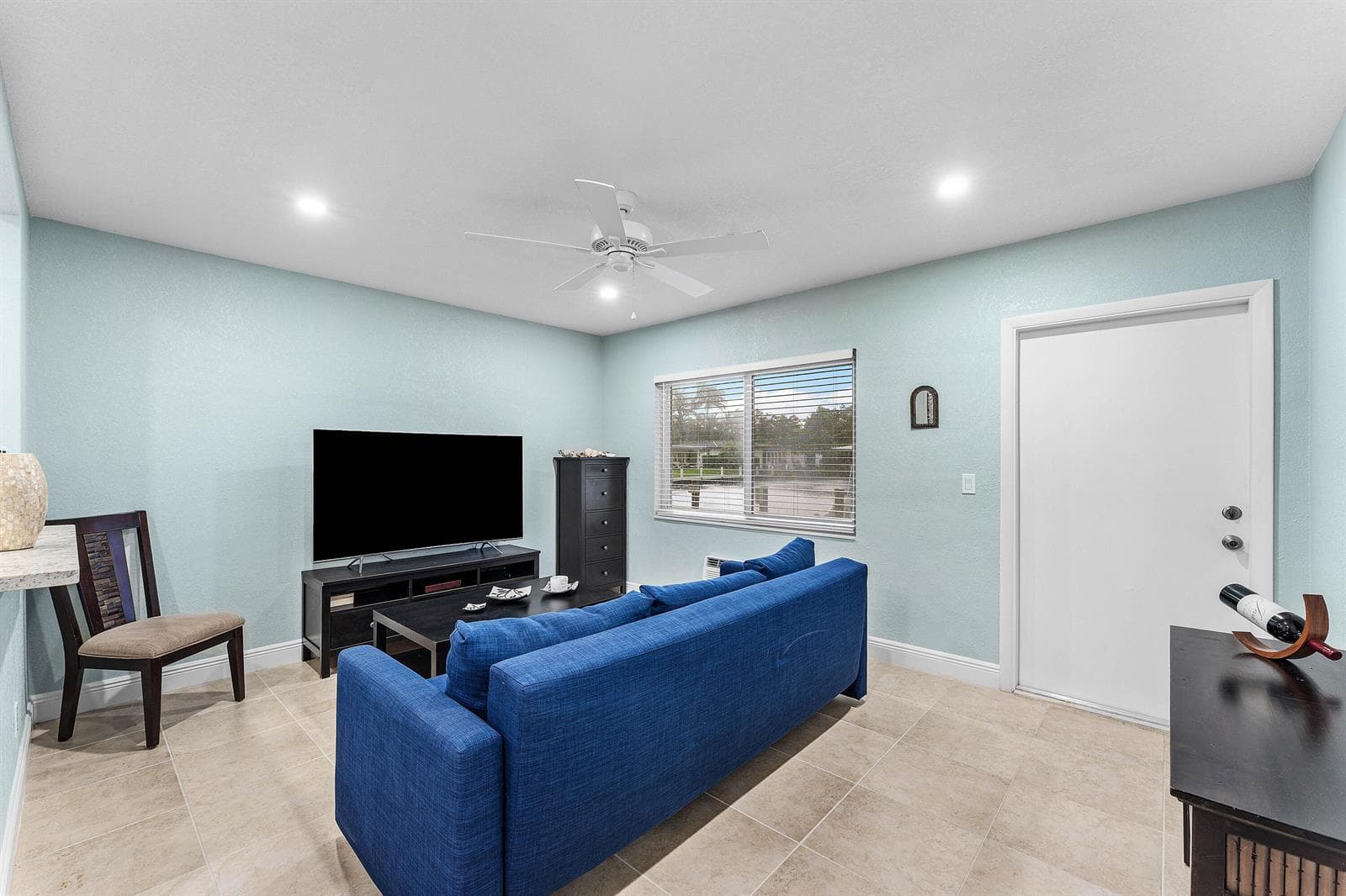 301 E MCNAB Road # 113, Pompano Beach FL 33060