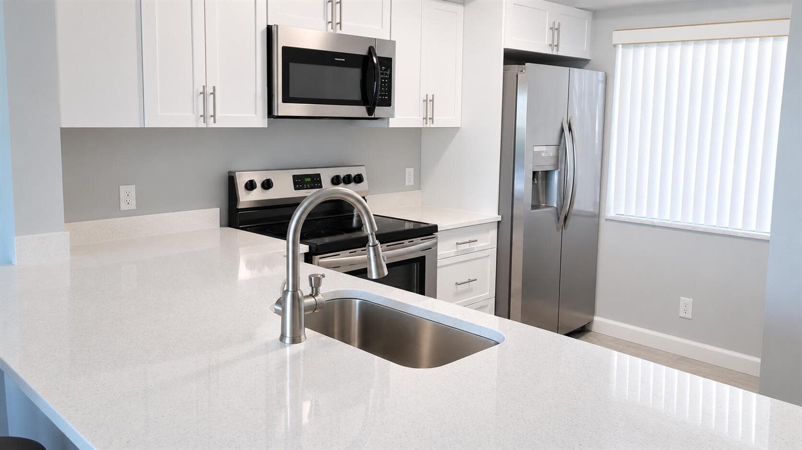 3050 PRESIDENTIAL Way # 206, West Palm Beach FL 33401