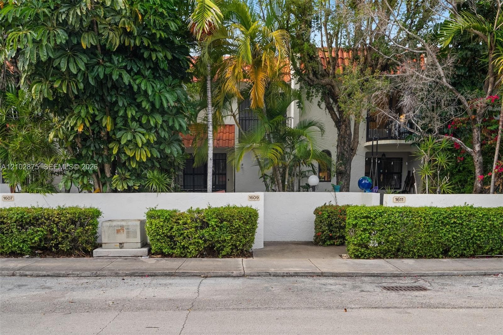 1609 NE 105th st # 6, Miami Shores FL 33138