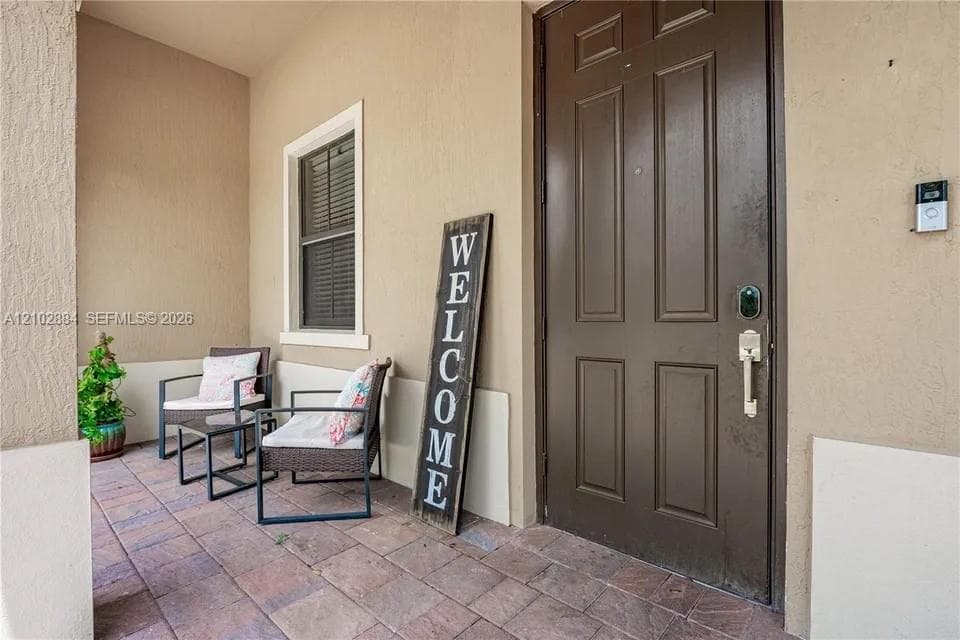 3653 SE 2nd Ct, Homestead FL 33033