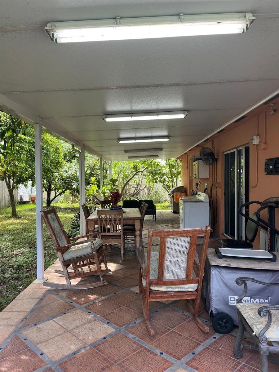 8950 SW 215TH Terrace, Cutler Bay FL 33189