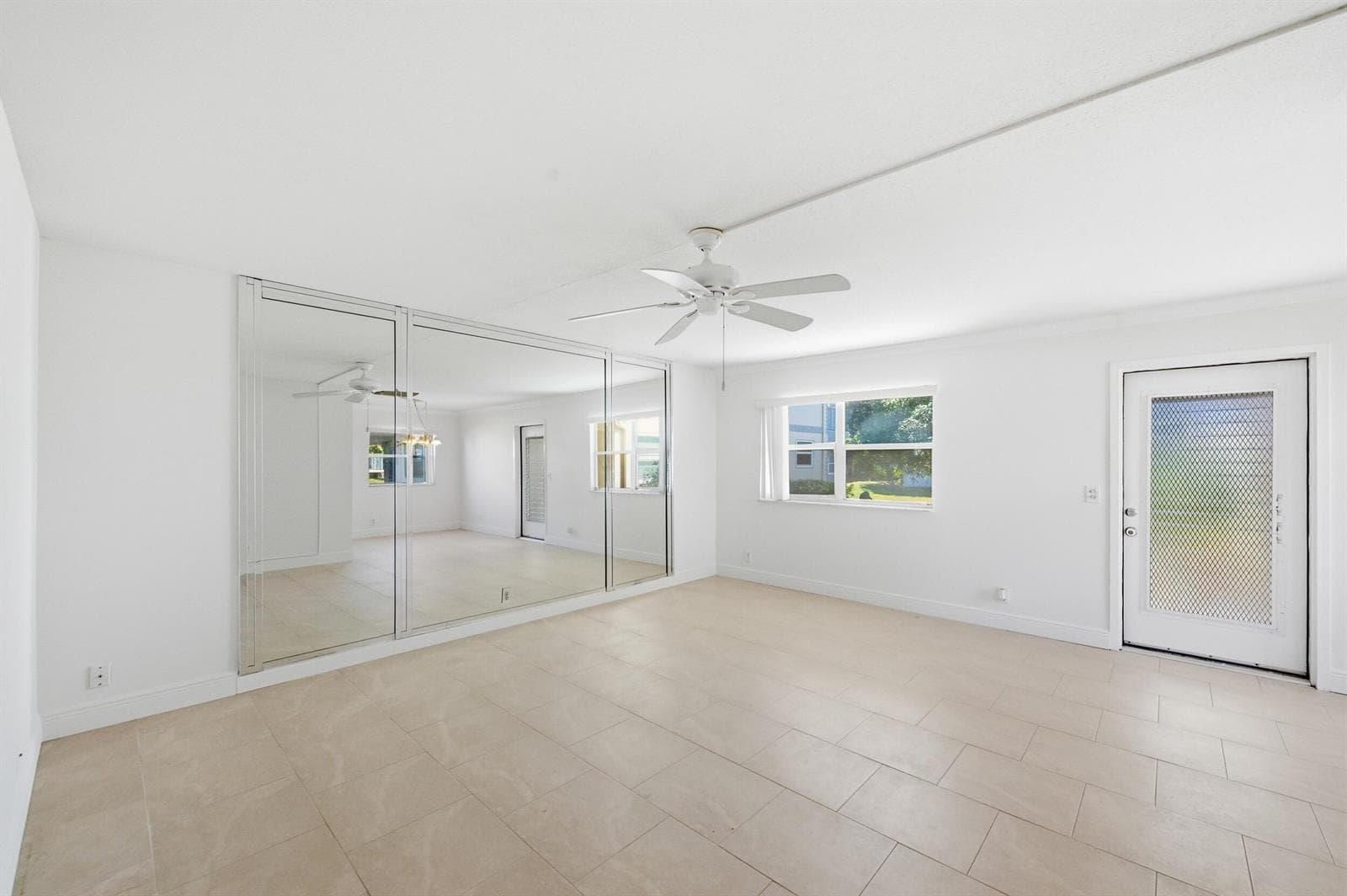 452 Brittany J, Delray Beach FL 33446