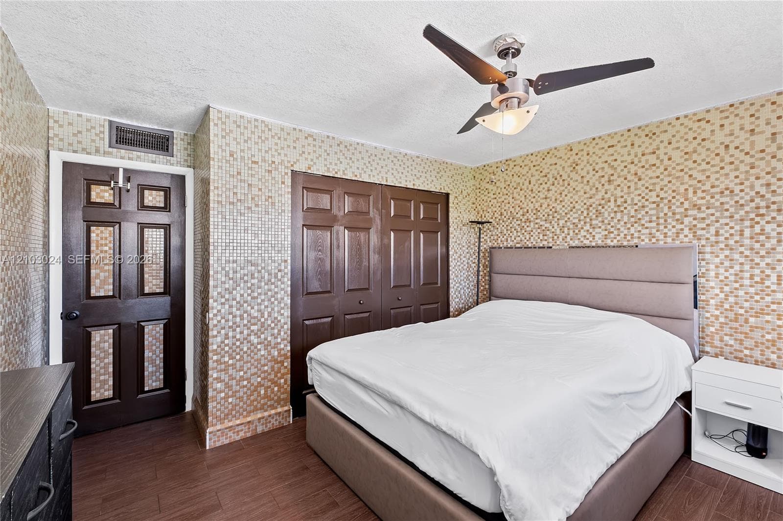 3665 NE 167th St # 409, North Miami Beach FL 33160