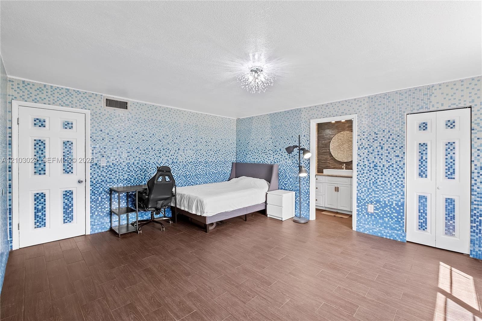 3665 NE 167th St # 409, North Miami Beach FL 33160