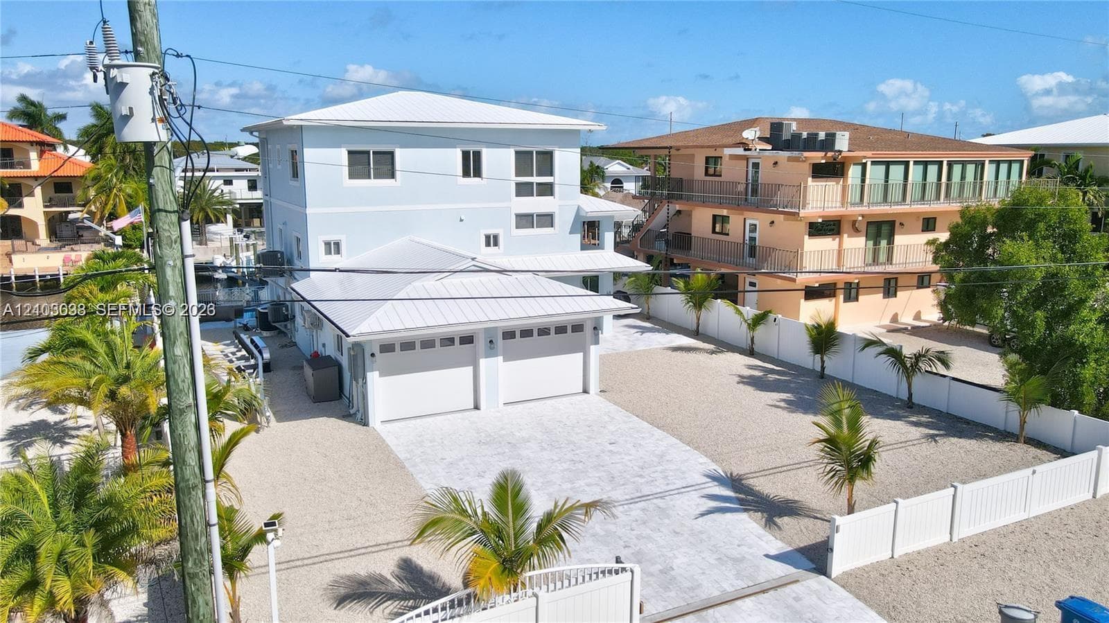 48 S Andros Rd, Key Largo FL 33037