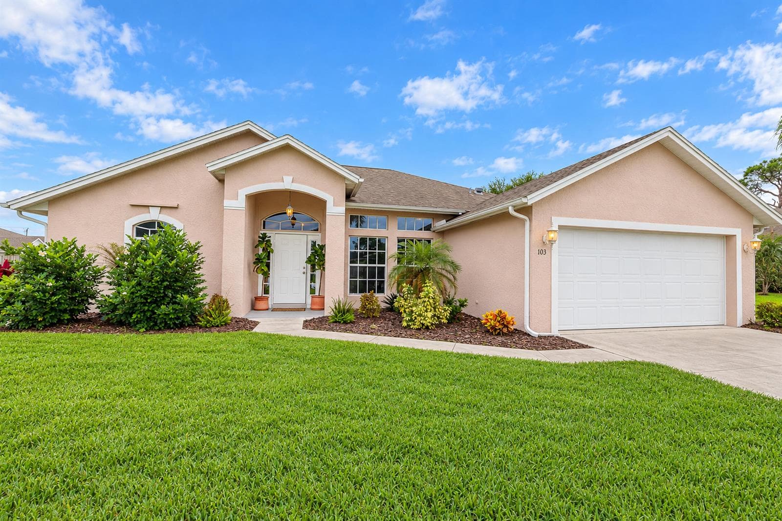 103 SW Pilsner Circle, Port St. Lucie FL 34953