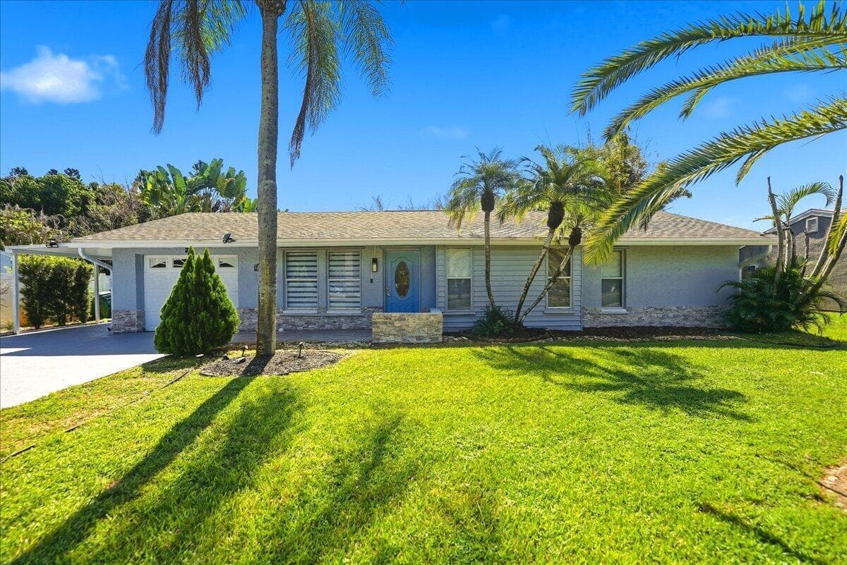 2031 SE NEW YORK Street, Port St. Lucie FL 34952
