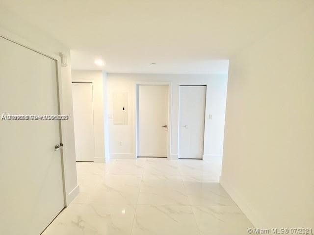 16385 Biscayne Blvd # 702, North Miami Beach FL 33160