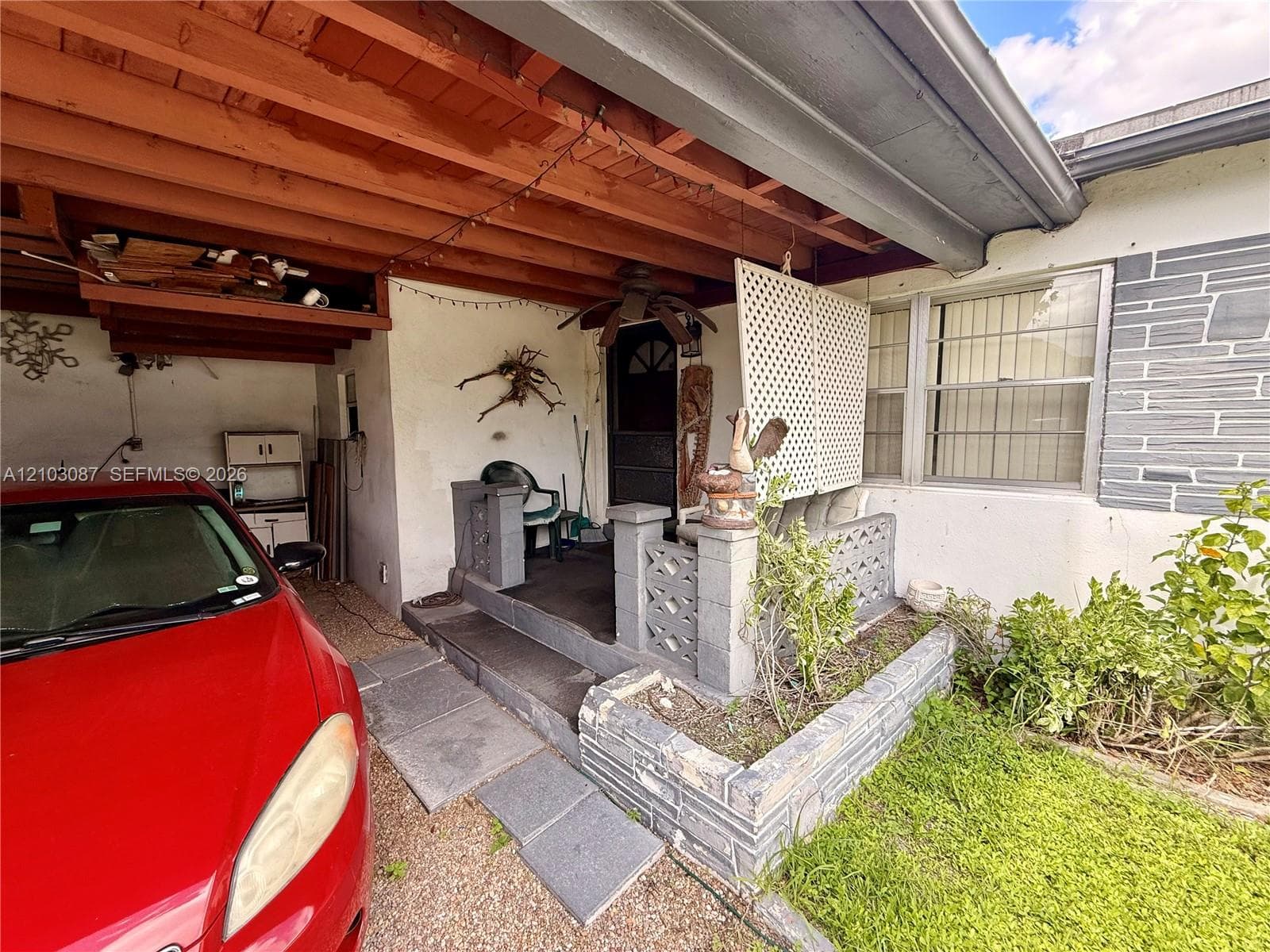 6409 Mayo St, Hollywood FL 33023