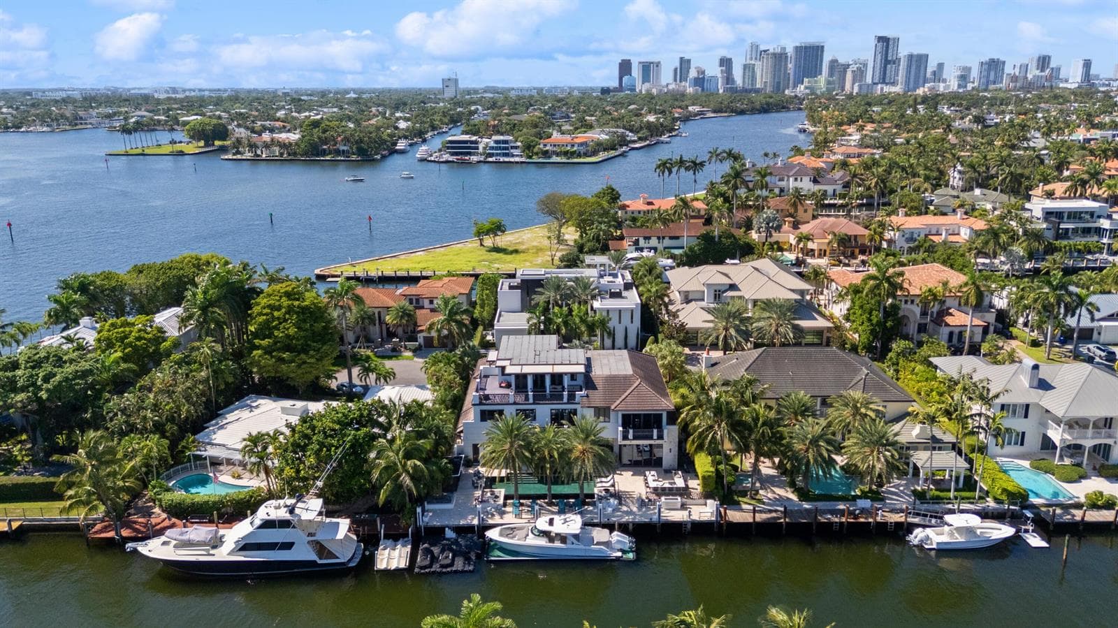 720 ISLE OF PALMS Drive, Fort Lauderdale FL 33301