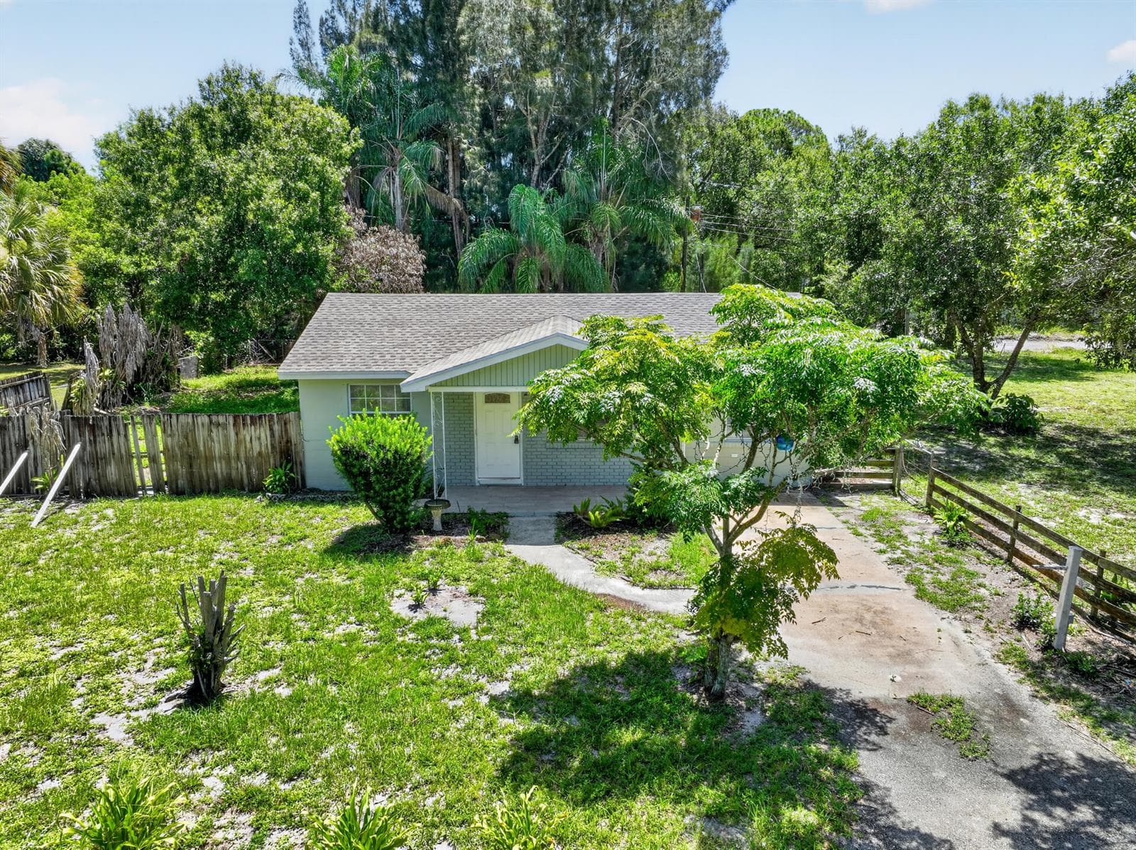 1920 N 48th Street, Fort Pierce FL 34947