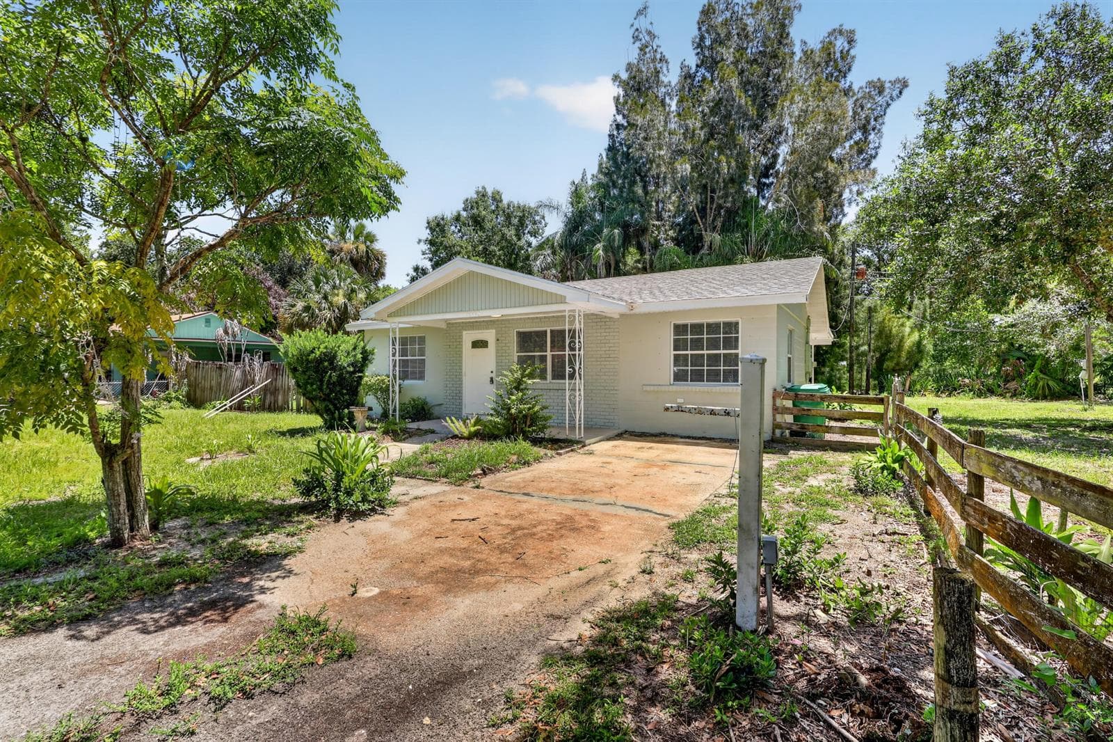 1920 N 48th Street, Fort Pierce FL 34947