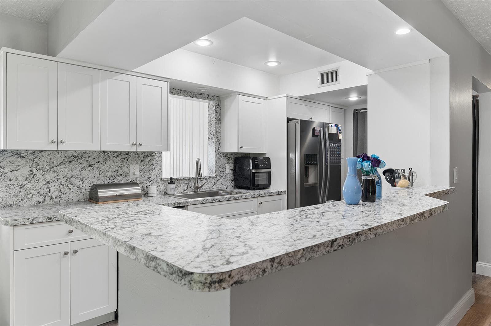 7908 NW 73RD Terrace, Tamarac FL 33321