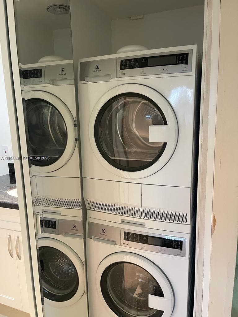 3200 NE 7th Ct # 306C, Pompano Beach FL 33062