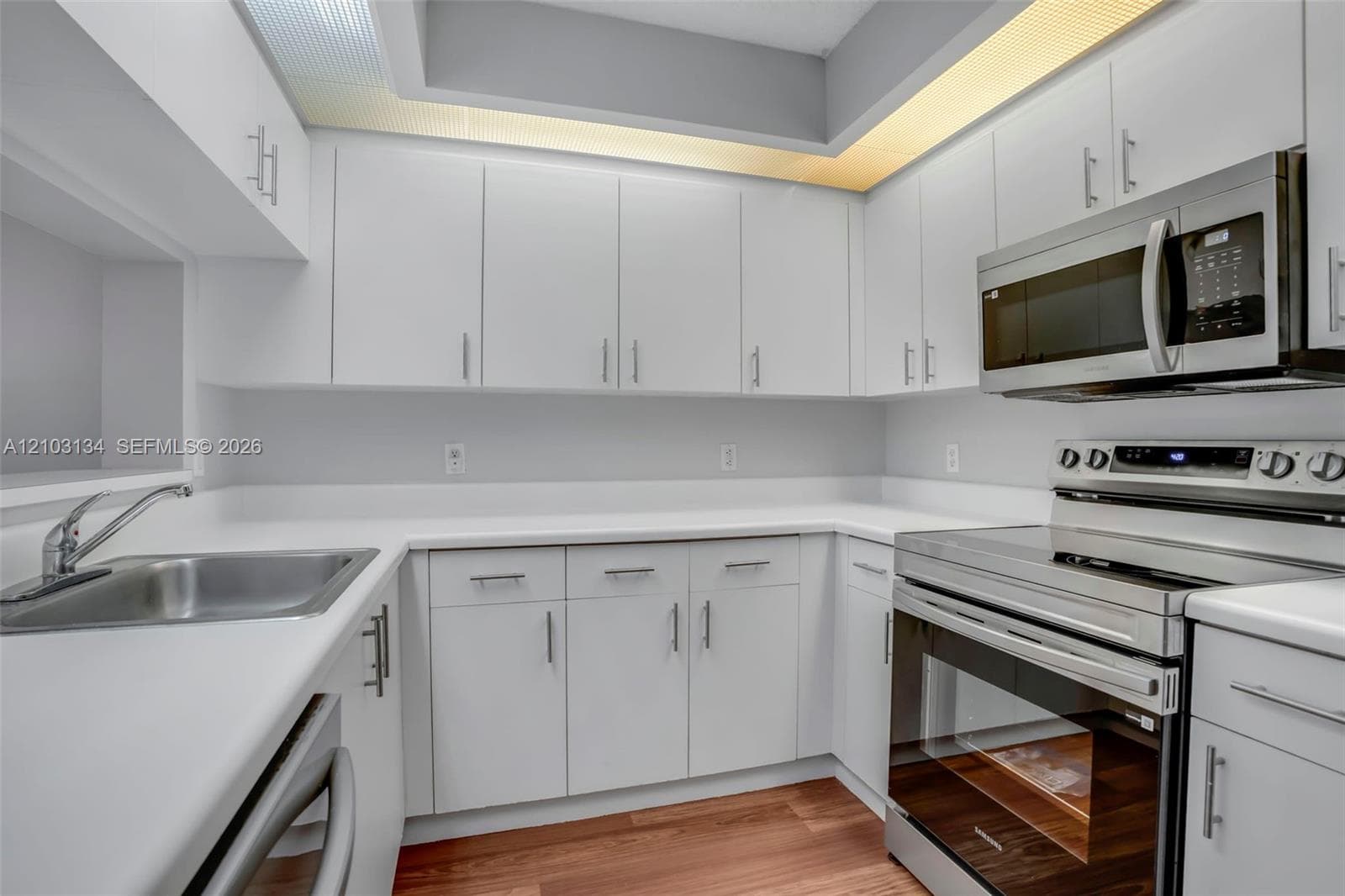 12650 SW 15th St # 110F, Pembroke Pines FL 33027