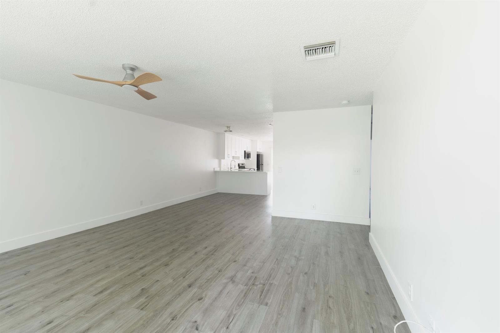 4846 ORLEANS Court # B, West Palm Beach FL 33415