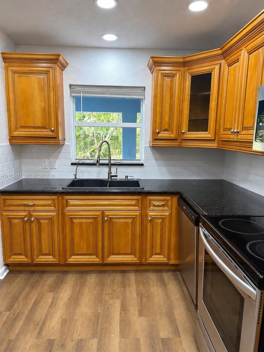 621 S 24th Ave, Hollywood FL 33020
