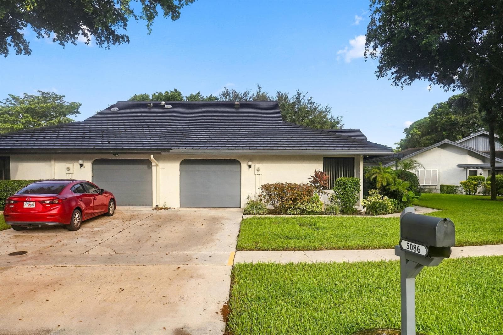 5086 Pine Drive, Boynton Beach FL 33437