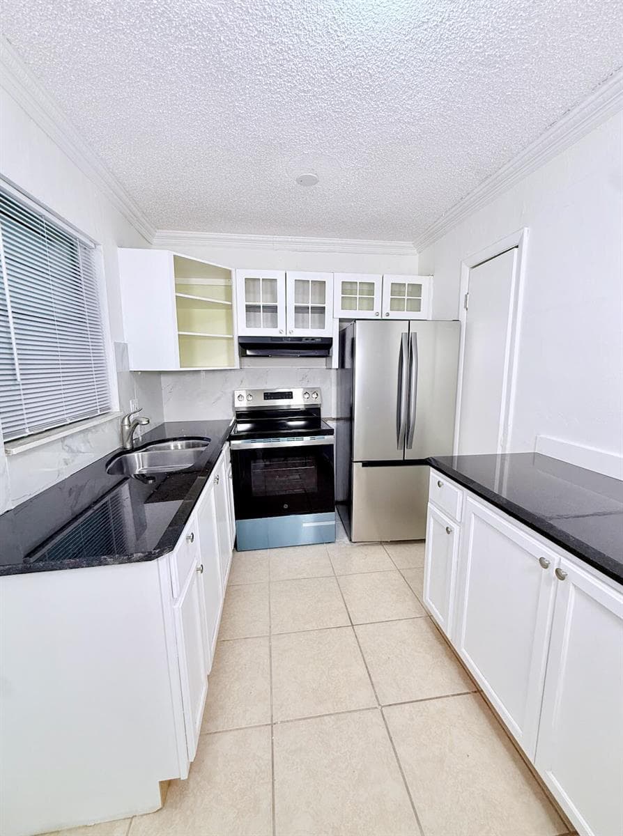 1280 NW 43rd Terrace # 107, Lauderhill FL 33313