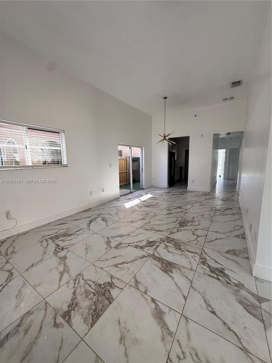 2514 NE 41, Homestead FL 33033