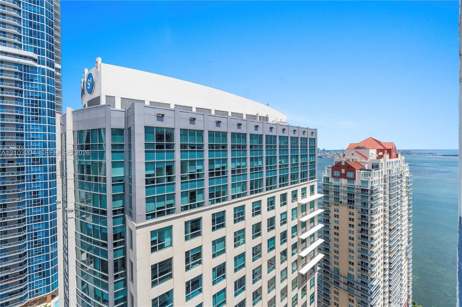 1200 Brickell Bay Dr # 4218, Miami FL 33131