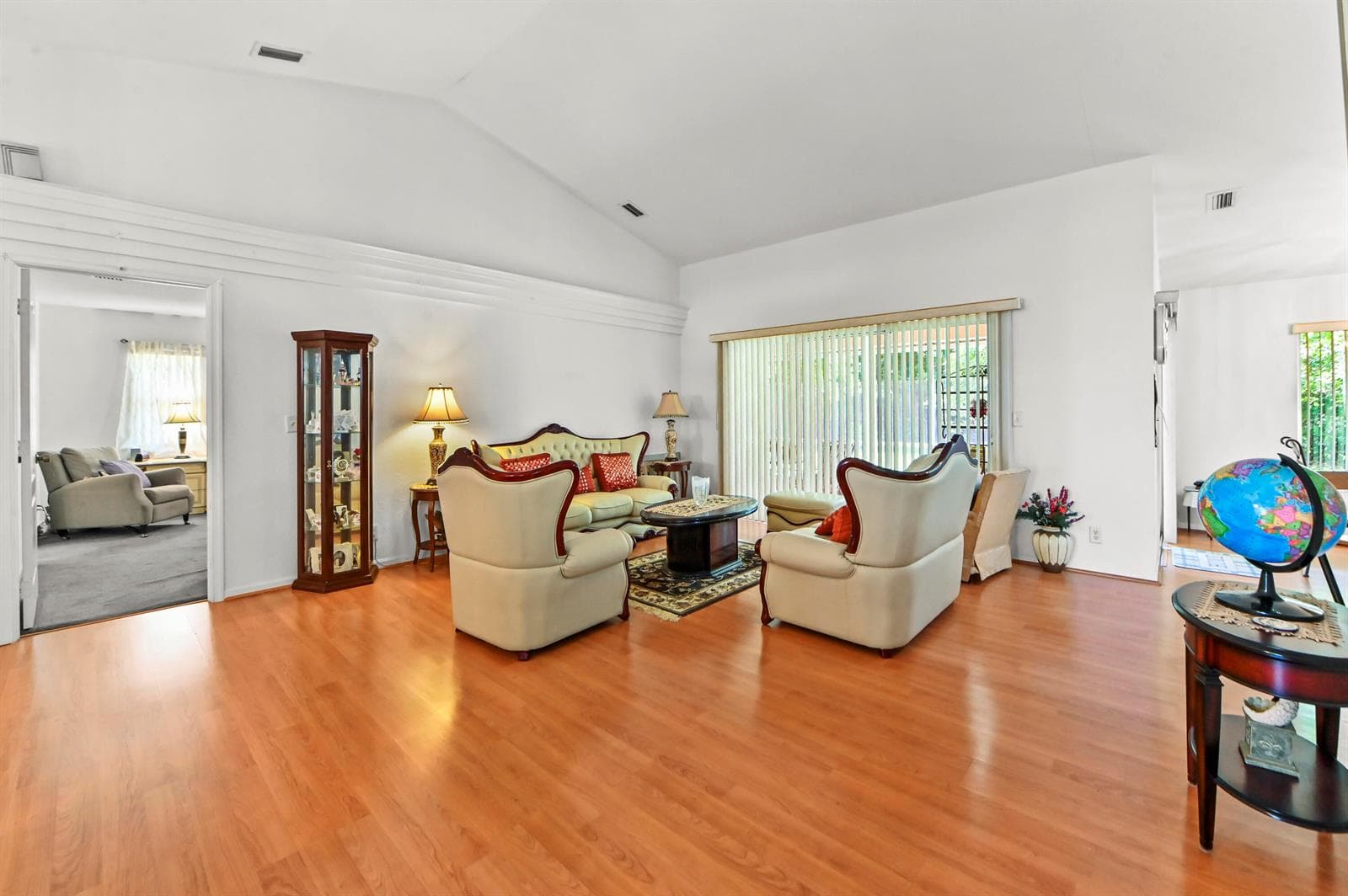 203 Ponce de Leon Street, Royal Palm Beach FL 33411