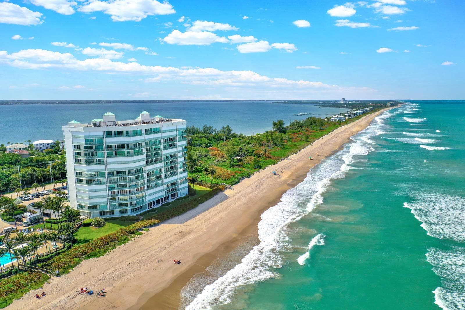 8600 S OCEAN Drive # 1105, Jensen Beach FL 34957