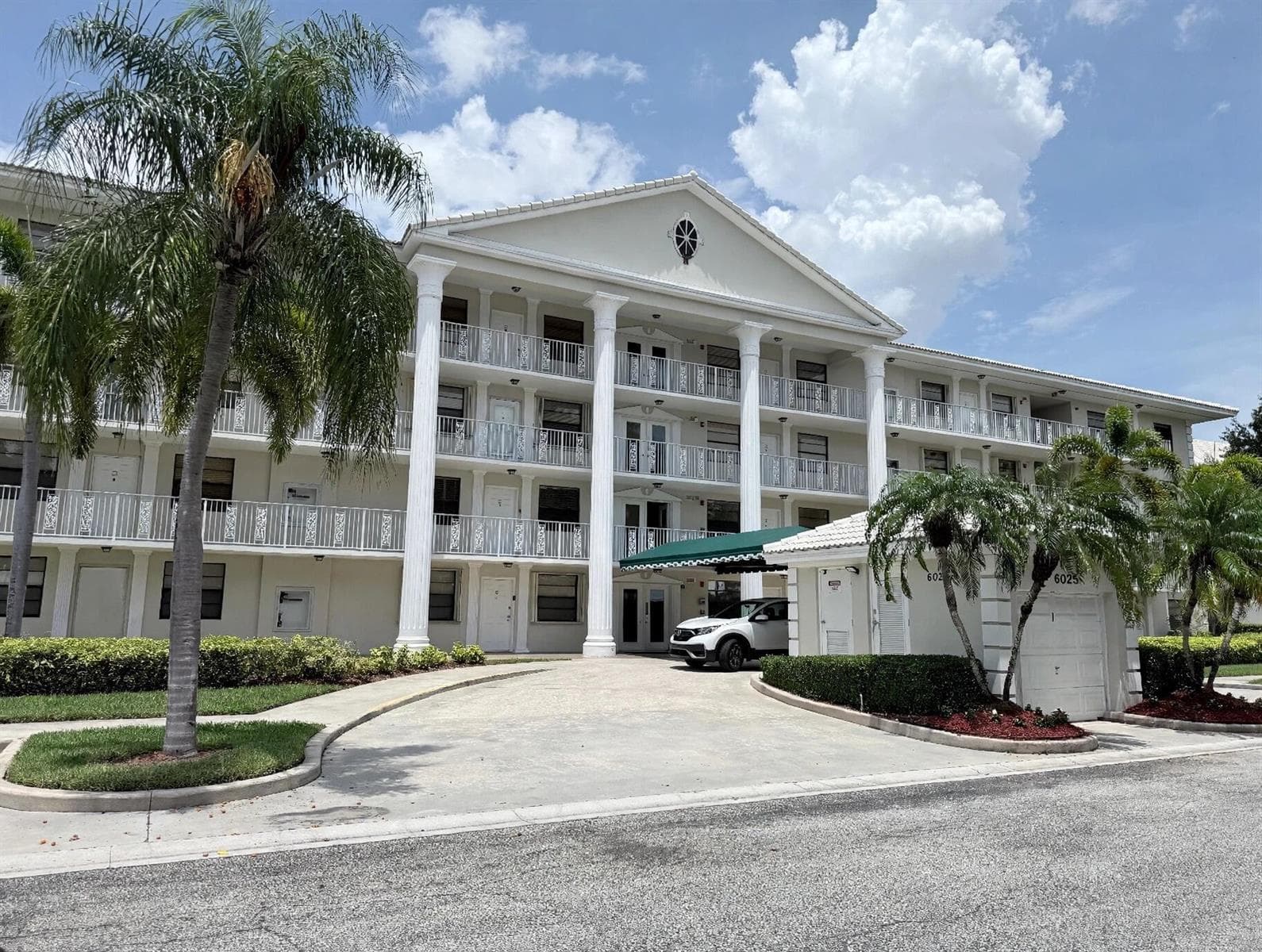 6025 Balboa Circle # 306, Boca Raton FL 33433